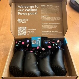 🆕 Walkee Paws Dog Leggings with Boots